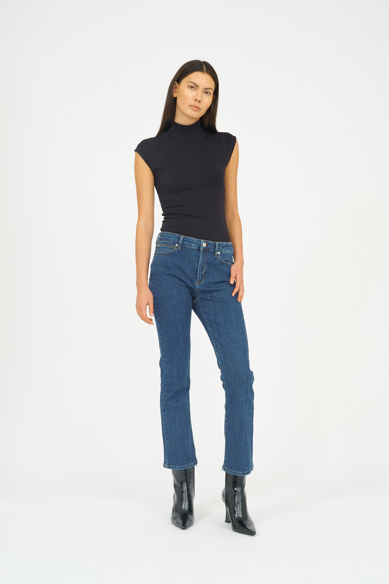 IVY Copenhagen IVY-Johanna Kick Flare Jeans Wash Middark Nottingham Jeans & Pants 51 Denim Blue