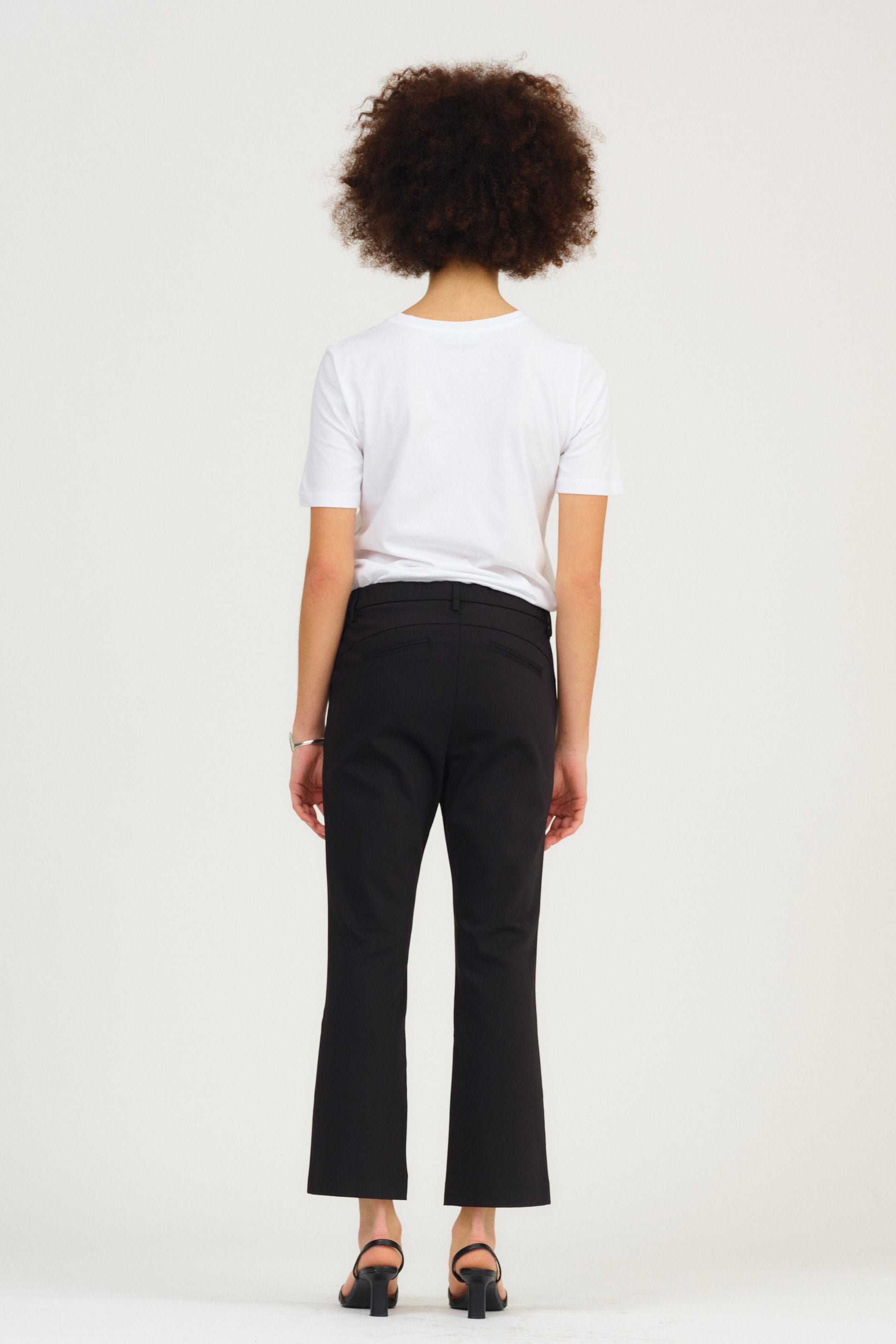 IVY-Alice Cropped Flare Pant - Black
